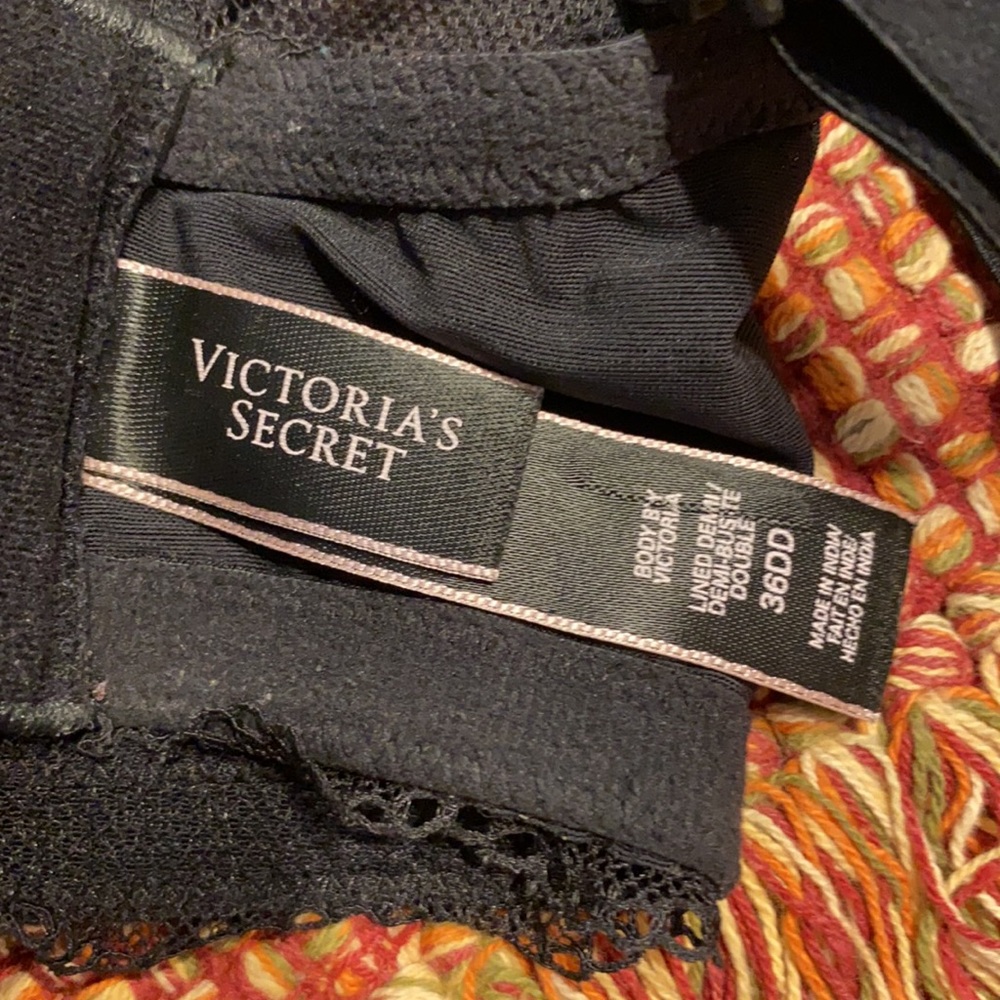 Fancy bra - Picture 5 of 6